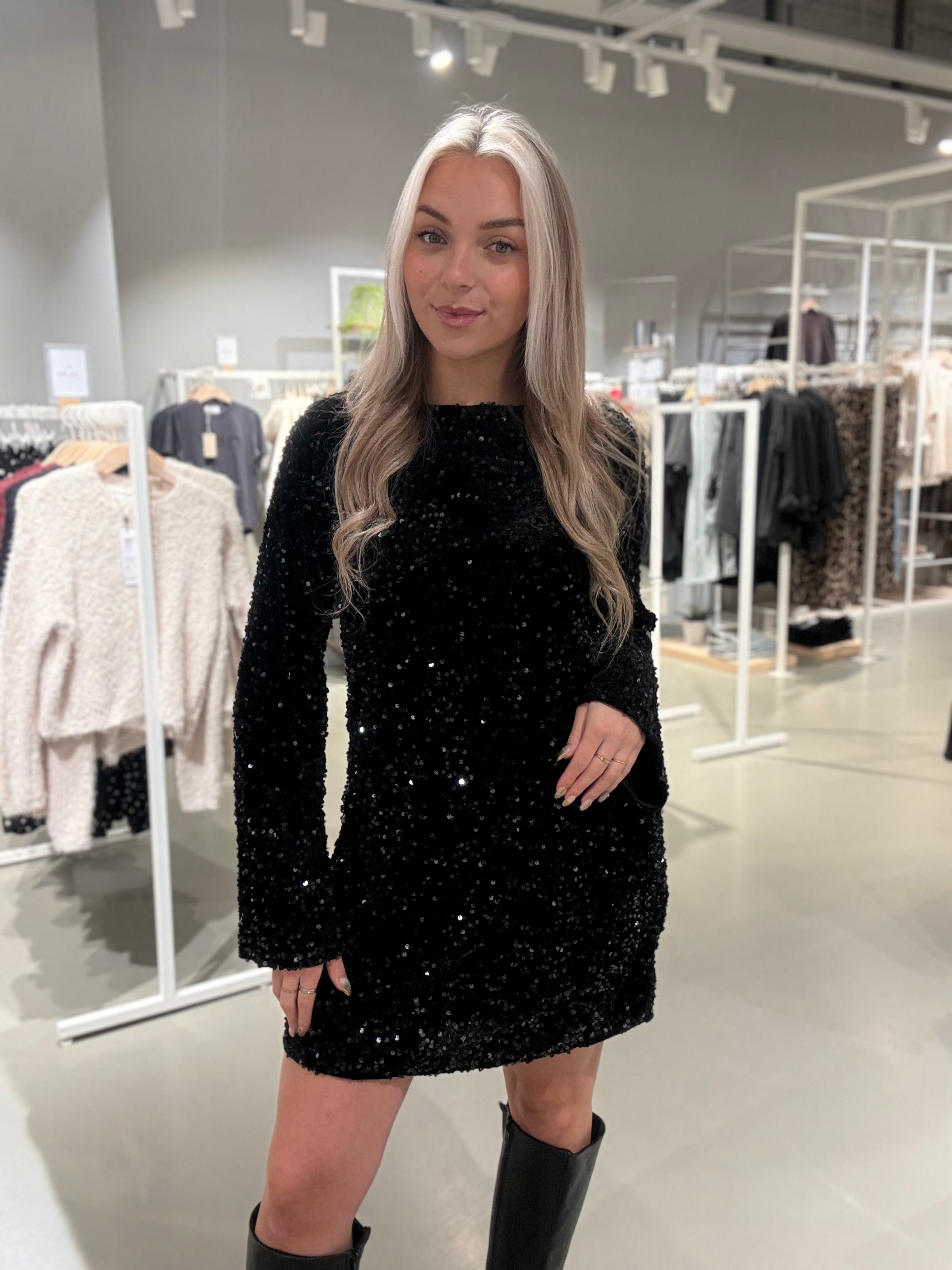 PCKAM Short Dress - Black